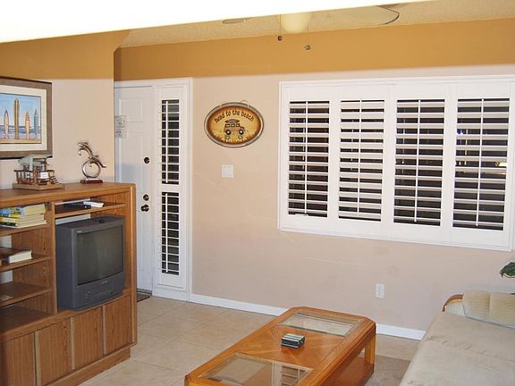 4th image of 3030 N Atlantic Ave #D1