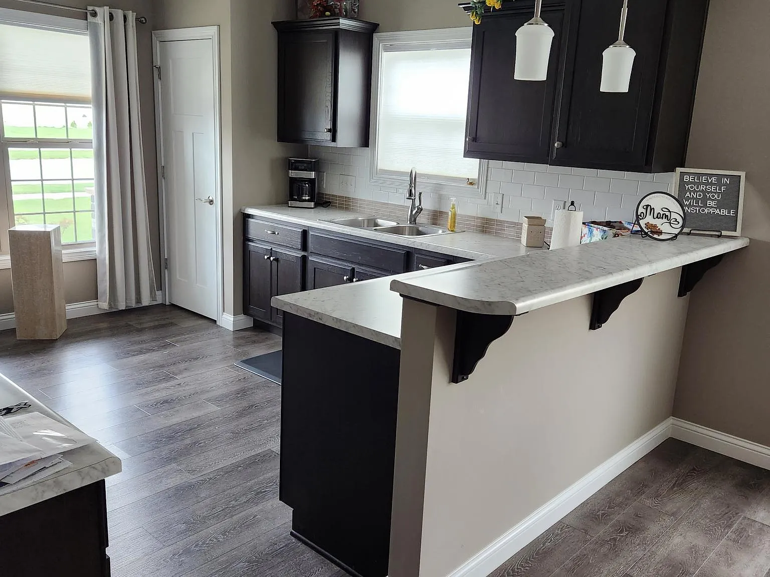 3 bed, 2244 sqft, $2,800 — Photo 3