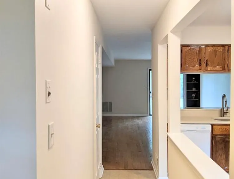 106 Woodbridge Commons Way #106 — Photo 6