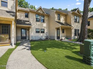 401 Wild Flower Ct, Jackson, NJ 08527