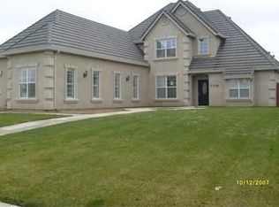 1718 Doak Blvd, Ripon, CA 95366