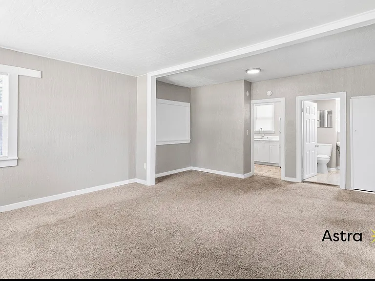 3740 19th Ave S #A — Photo 2
