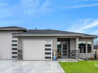 4304 E Copper Point Dr, Meridian, ID 83642