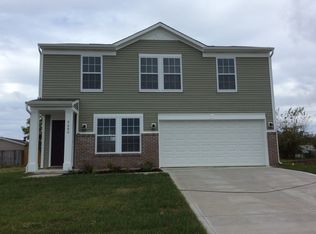 4680 Willowbrook Dr, Columbus, IN 47203