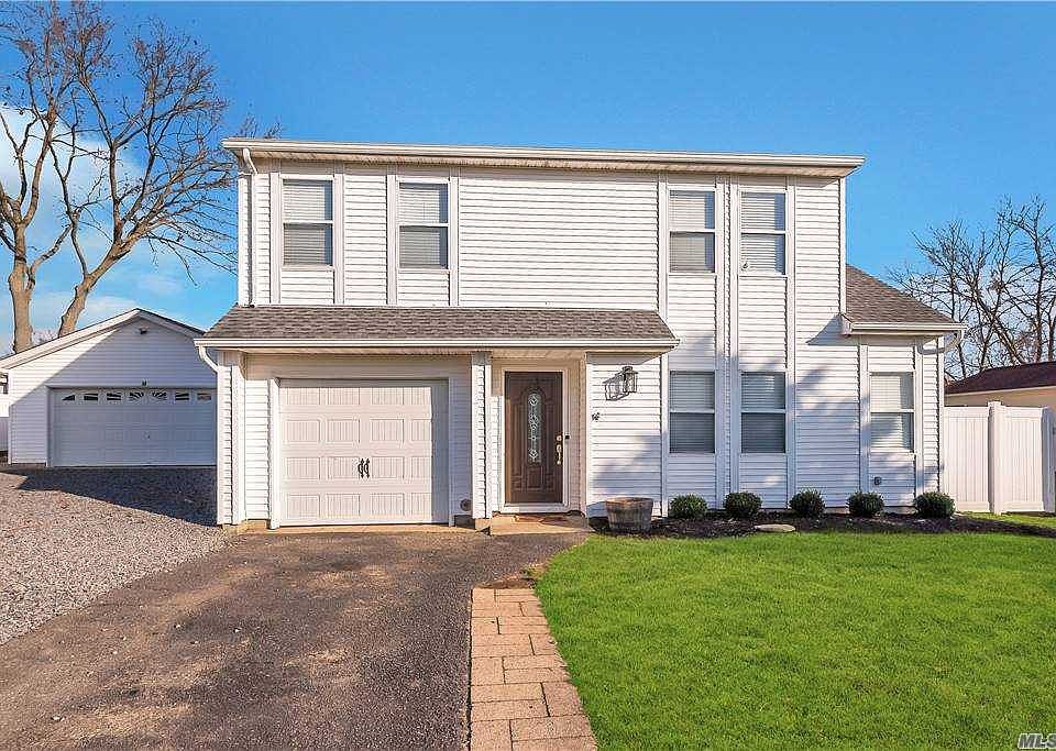 1st image of 3 Burwood Ln