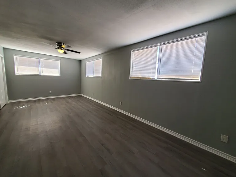 3230 Abilene St — Photo 11