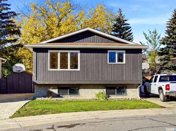 1014 Mawson Bay, Regina, SK S4X 2P6
