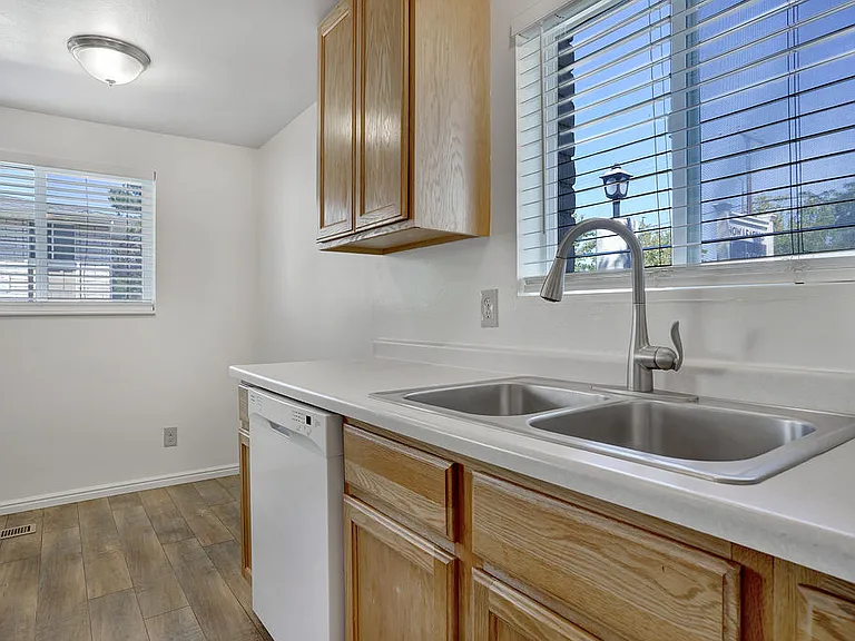 2x1 Kitchen