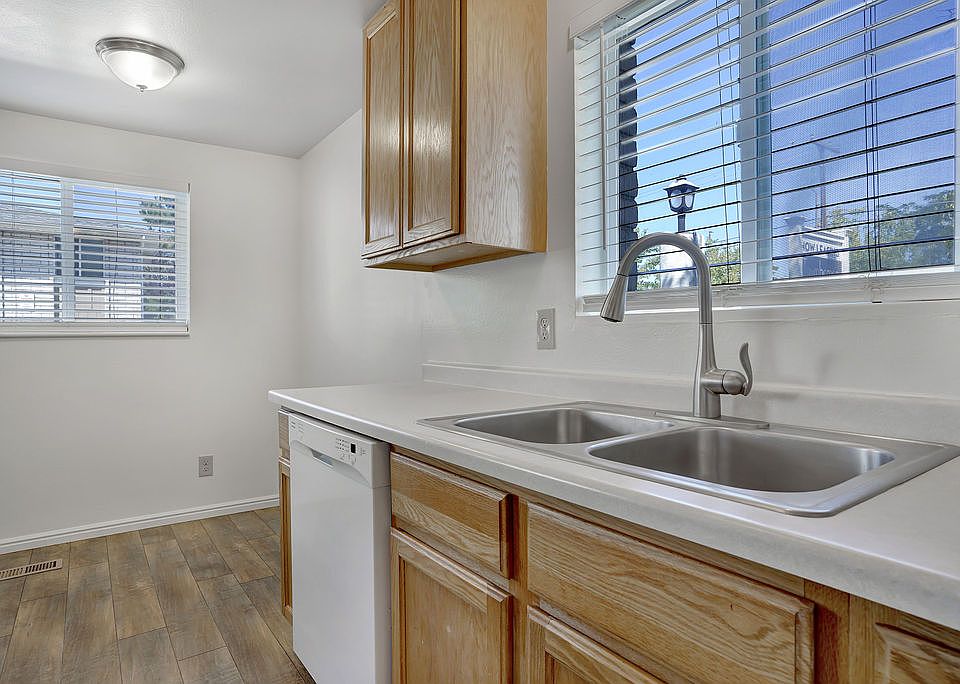 2x1 Kitchen