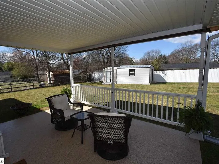 17A Owens Rd — Photo 17