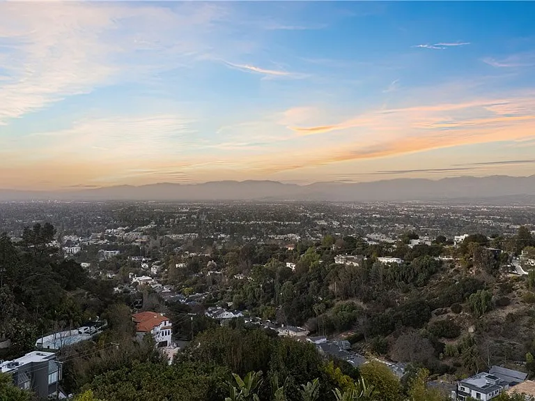 3642 Alta Mesa Dr — Photo 25