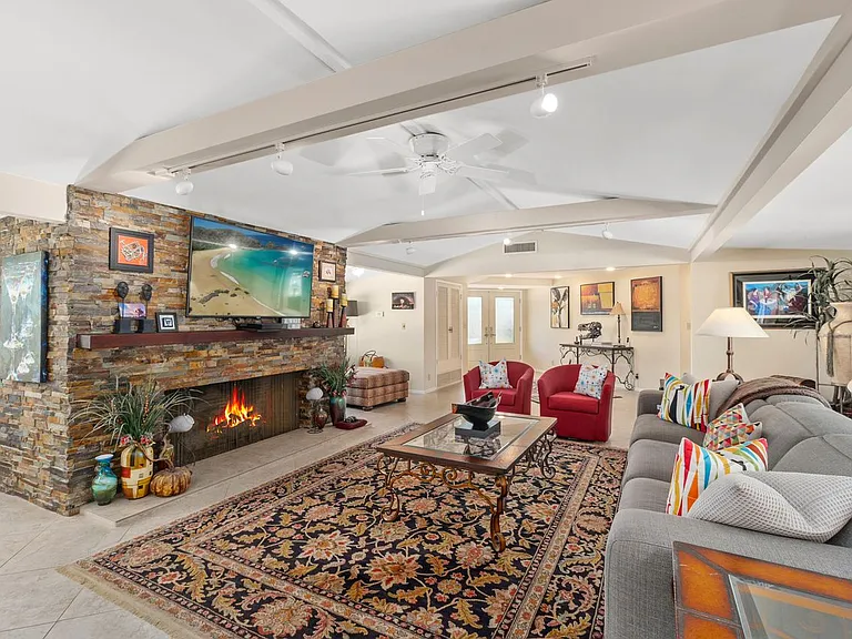 70801 Fairway Dr — Photo 10