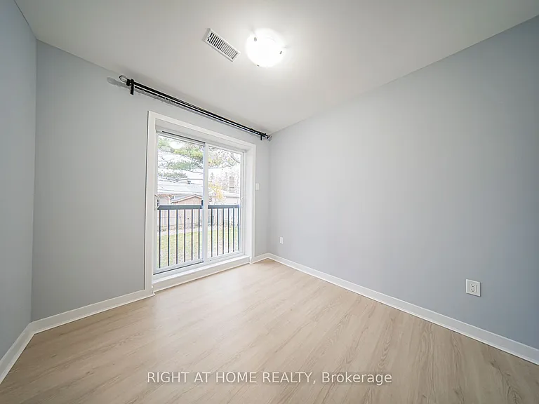 250 Beechy Dr #MAIN — Photo 7