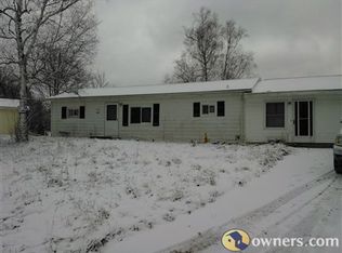 5237 Pine St, Glennie, MI 48737