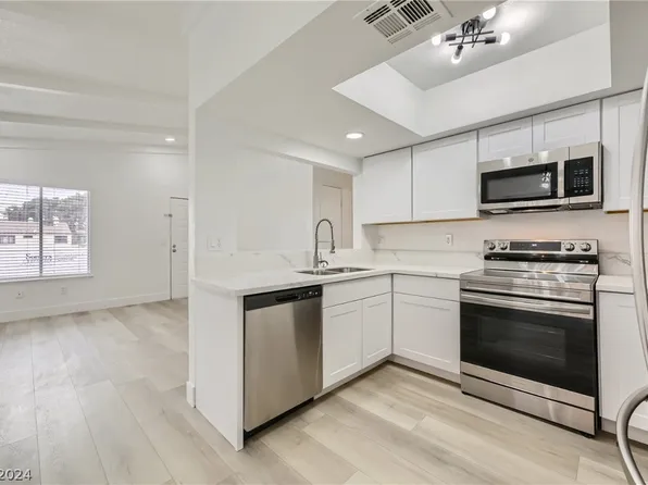 5064 Spencer St Unit C, Las Vegas, NV 89119
