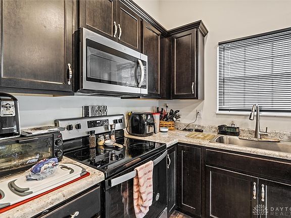4th image of 6952 Torrington Dr