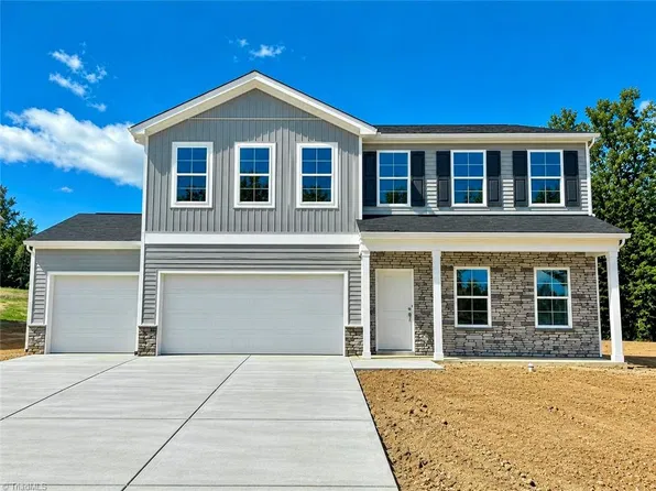 5832 Latigo Ct, Clemmons, NC 27012