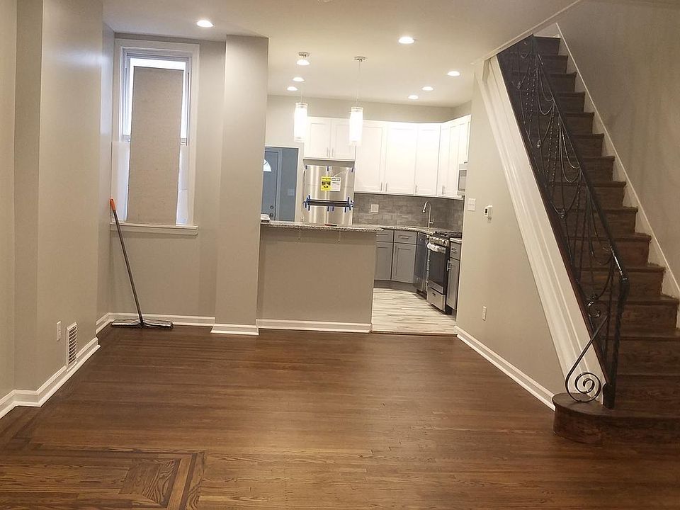 1st image of 222 N Wilton St