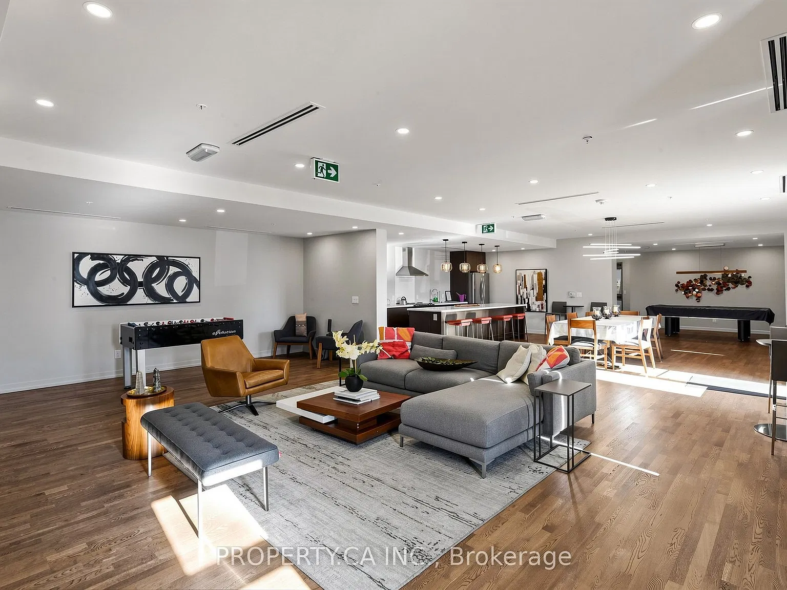 2 bed, $2,900 — Photo 4
