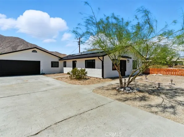 15872 Coral St, Palm Springs, CA 92262
