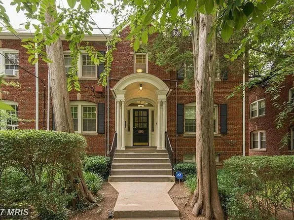 2514 41st St NW APT 1, Washington, DC 20007