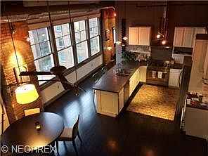 3rd image of 1260 Lakeside Ave #604