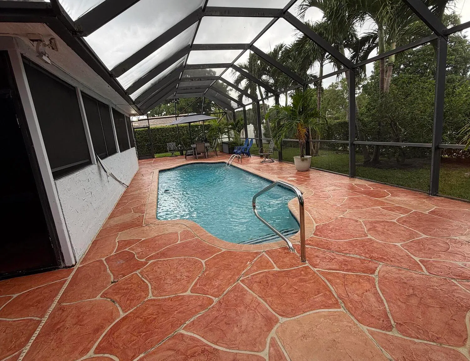 3 bed, 2.0 bath, 1892 sqft, $5,500 — Photo 4