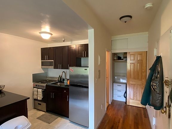5th image of 312 W 89th St APT 10