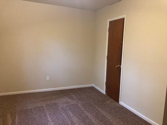 5th image of 2105 Dublin St APT 2