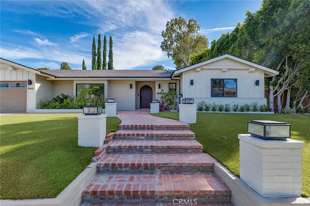 4 bed, 2503 sqft, $6,950 — Photo 4