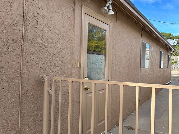 Entrance to apartment
