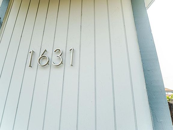 4th image of 1631 Santee Dr