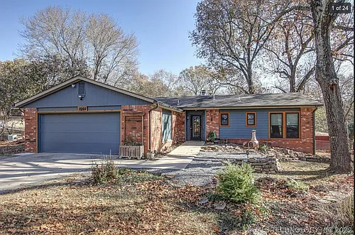 1209 Willow Ave Photo 1