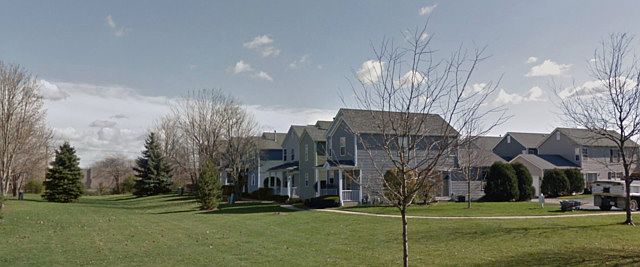 1st image of 2338 Woodhill Ct