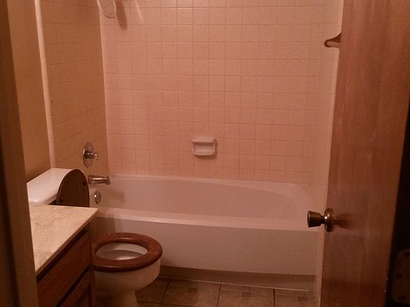 4th image of 6007 Brentcove Dr
