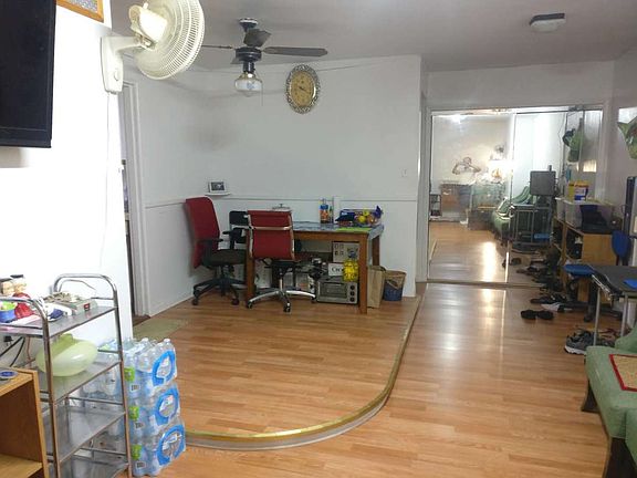 4th image of 2900 Ocean Ave APT 1G