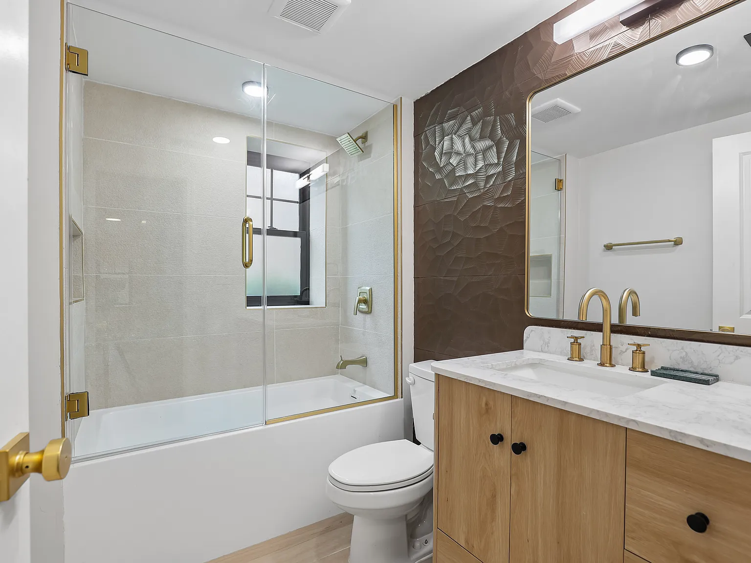 5 Del Lin Dr — Photo 4