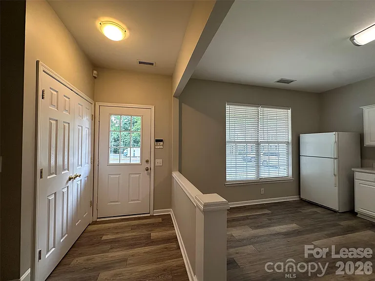 6626 Rothchild Dr — Photo 4