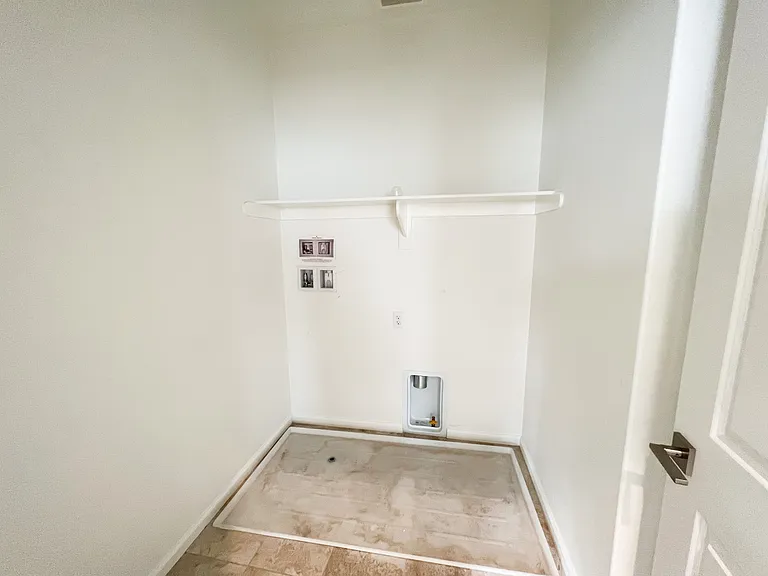 58 Quill — Photo 22