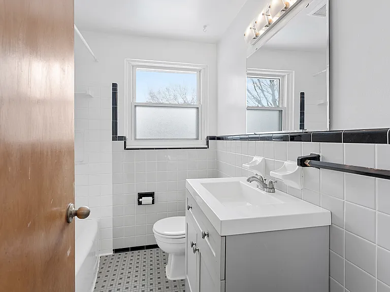 2629 West Rd — Photo 5