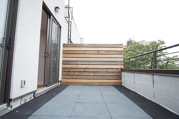 Rented by Lofts and Flats LLC | media 21