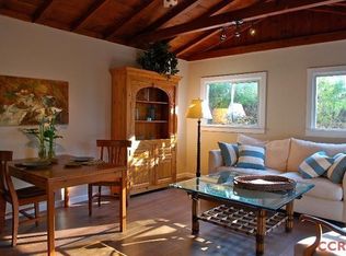 18 Betty Dr, Santa Barbara, CA 93105
