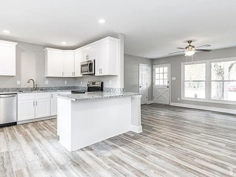 3113 Idlewood Village Dr — Photo 11
