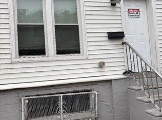 1633 S Conestoga St, Philadelphia, PA 19143