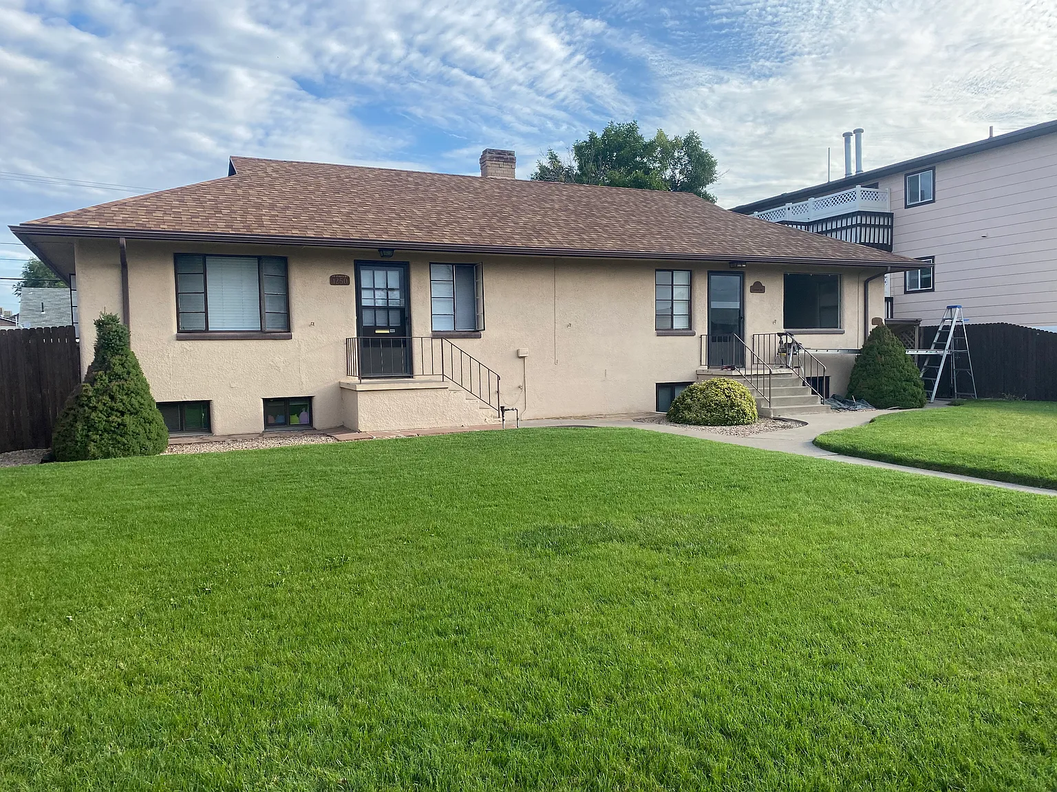 3 bed, 1400 sqft, $1,650 — Photo 1