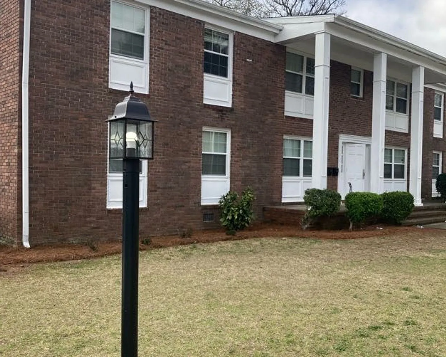 Oakhaven — Photo 1