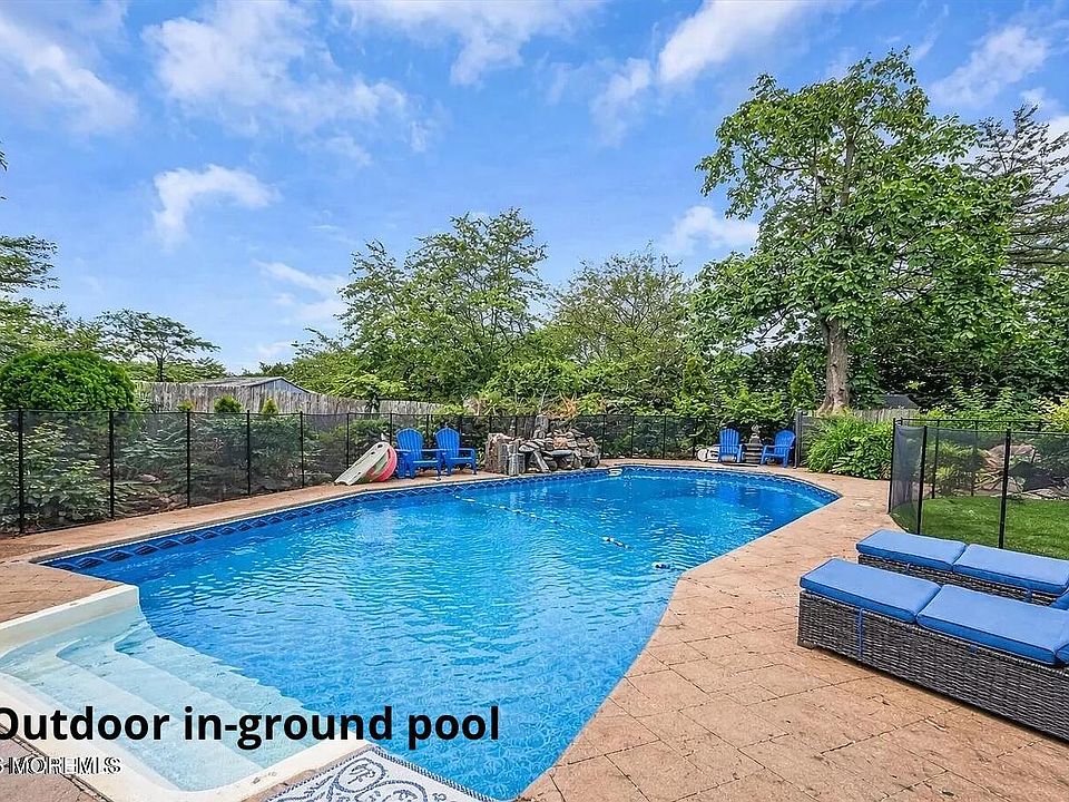 1st image of 6 Hillcrest Road