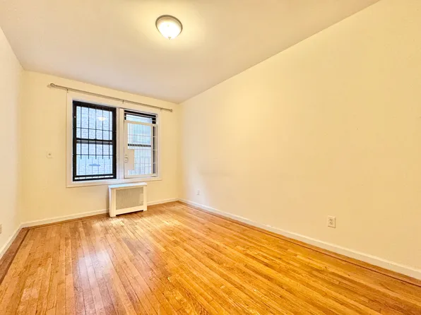 43-33 42nd Street image 7 of 9