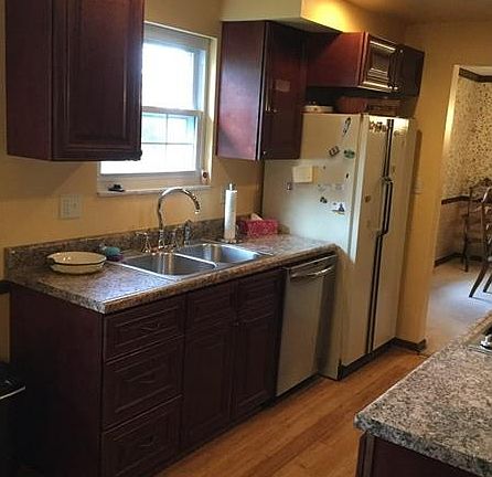 Another view of kitchen