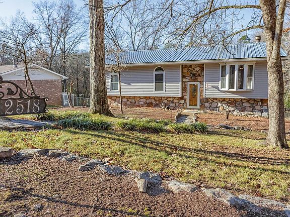 2nd image of 2518 Standifer Hills Dr